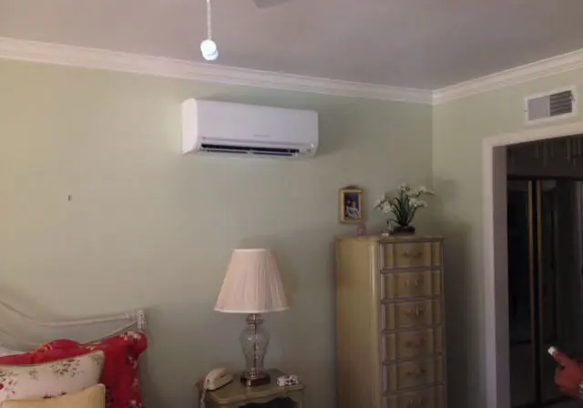 Ductless Mini-Split Air Conditioning System Indoor Unit